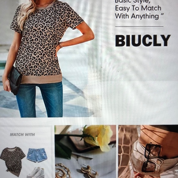 Short fleece crewneck tee - Picture 5 of 6